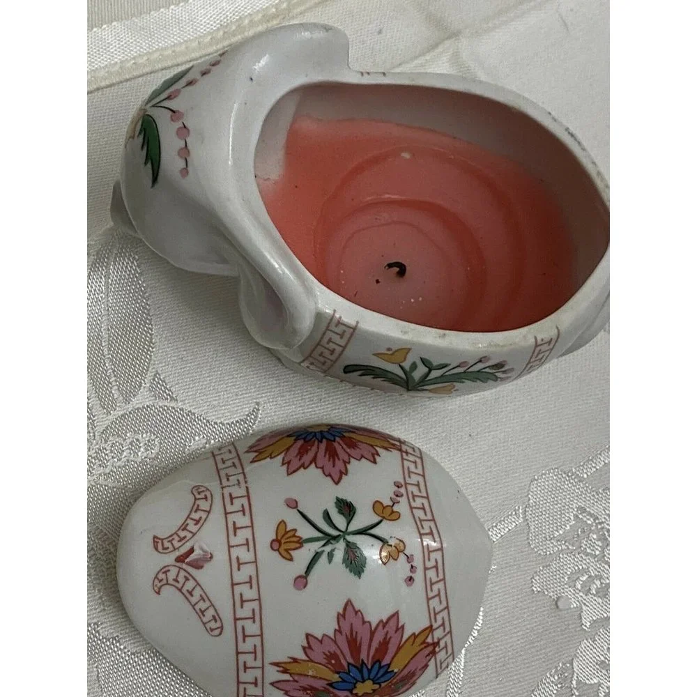 Adorable Prestige MCML XXXI Ceramic elephant‎ removable lid trinket box Candle